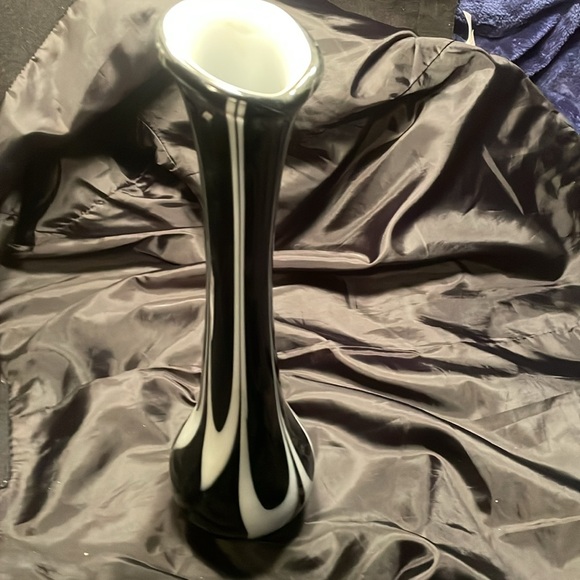 Mcm Murano 14” vase - Picture 10 of 10